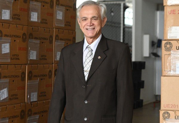  23/09/2026. Ed Alves/CB/D.A Press. Cidades. TRE-DF inicia lacra&ccedil;&atilde;o de urnas eletr&ocirc;nicas para as Elei&ccedil;&otilde;es 2026. Na foto, Presidente do TRE/DF Desembargador Angelo Passareli. 