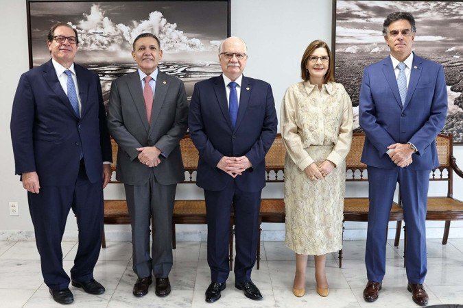 Presidentes de tribunais superiores se reúnem para discutir temas comuns