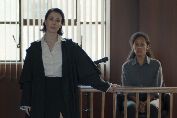 Marjorie Estiano interpreta Inez, uma respeitada professora de direito, em Habeas Corpus - (crédito: Fotos: Netflix/Divulgação) Marjorie Estiano interpreta Inez, uma respeitada professora de direito, em Habeas Corpus - (crédito: Fotos: Netflix/Divulgação)