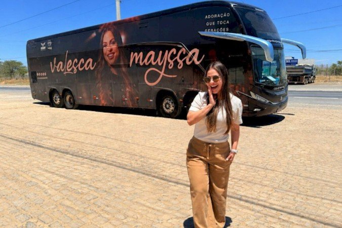 Aguiar MultiMusic leva o louvor de Valesca Mayssa a nove cidades do Nordeste - (crédito: Divulgação) Aguiar MultiMusic leva o louvor de Valesca Mayssa a nove cidades do Nordeste - (crédito: Divulgação)