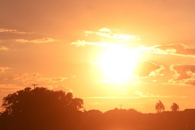 
O projeto Pôr do Sol no Parque acontece nas margens do lago próximo ao estacionamento 11 do Parque da Cidade, maior parque urbano do Brasil, desde maio de 2024, quando a chuva dá as tréguas em Brasília
 -  (crédito: Foto: Ed Alves/C.B/D.A press)