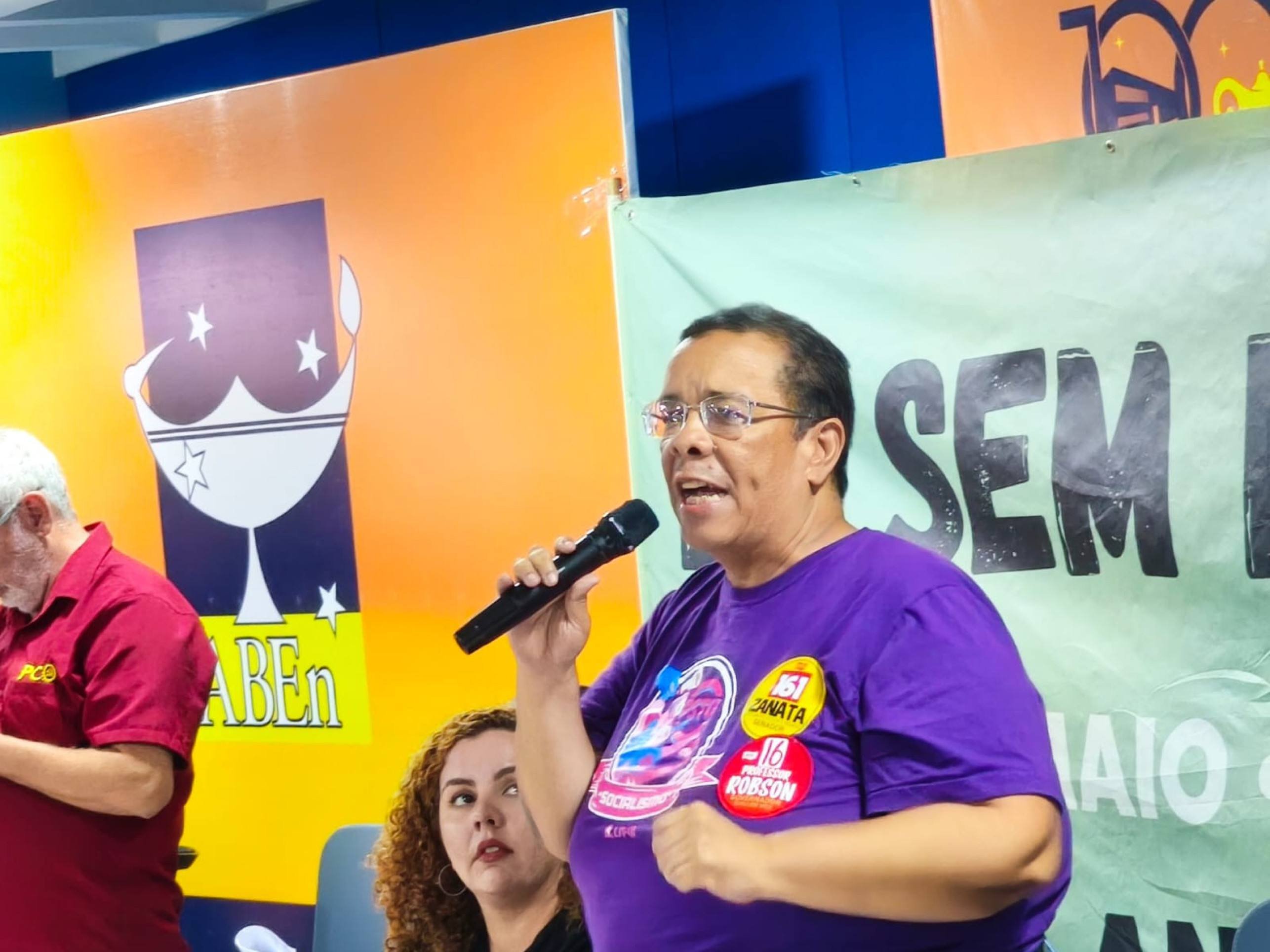 Professor Robson quer ampliar atendimento de saúde mental no DF
