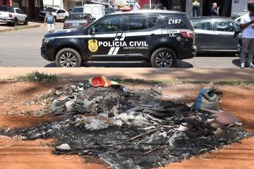 Polícia identifica indivíduo que ateou fogo no recém-nascido no Recanto das Emas - (crédito: Marcelo Ferreira/CB/D.A Press) Polícia identifica indivíduo que ateou fogo no recém-nascido no Recanto das Emas - (crédito: Marcelo Ferreira/CB/D.A Press)