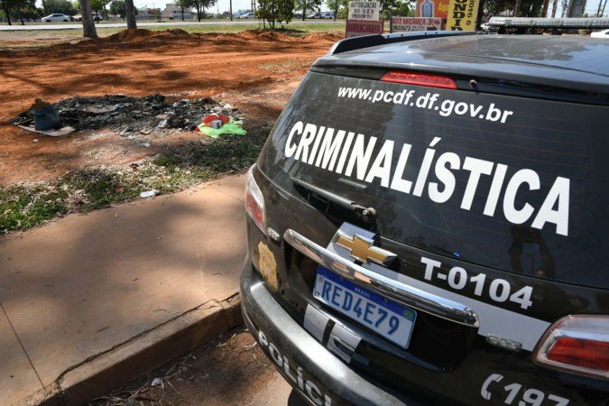 Corpo de recém-nascido é encontrado carbonizado no Recanto das Emas - (crédito: Marcelo Ferreira/CB/DA Press) Corpo de recém-nascido é encontrado carbonizado no Recanto das Emas - (crédito: Marcelo Ferreira/CB/DA Press)