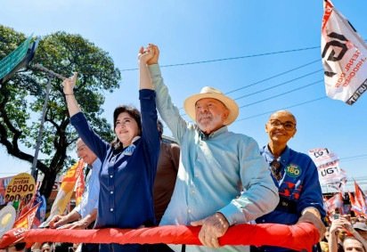 Presidente da República, Luiz Inácio Lula da Silva, com Marina Silva e Simone Tebet, durante ato de campanha em São Paulo. -  (crédito:  Foto: Ricardo Stuckert.)