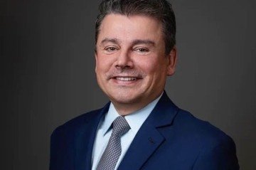 2026. Eixo Capital. Jaques Reolon, advogado, presidente da Associação Nacional dos Advogados nos Tribunais de Contas do Brasil (ANATRICON), vice-presidente da Jacoby Fernandes & Reolon Advogados Associados; mestre em direito administrativo e doutor em direito constitucional
- (crédito: Divulgação ) 2026. Eixo Capital. Jaques Reolon, advogado, presidente da Associação Nacional dos Advogados nos Tribunais de Contas do Brasil (ANATRICON), vice-presidente da Jacoby Fernandes & Reolon Advogados Associados; mestre em direito administrativo e doutor em direito constitucional
- (crédito: Divulgação )