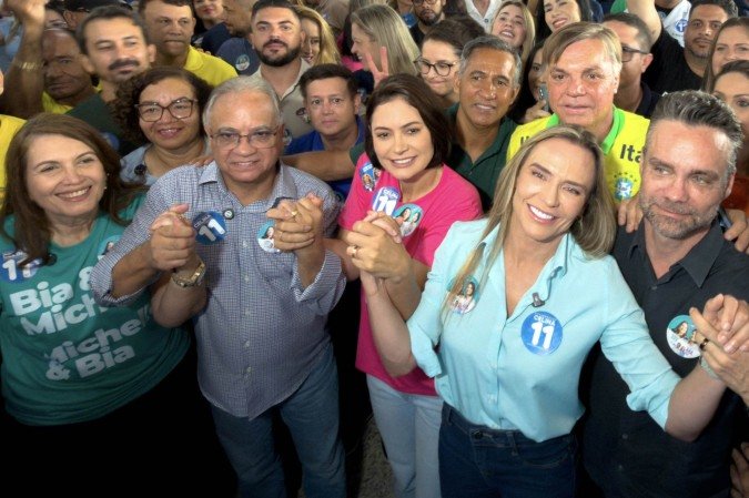 Michelle Bolsonaro (PL) participa de reunião com candidatos da coligação partidária - (crédito: Divulgação) Michelle Bolsonaro (PL) participa de reunião com candidatos da coligação partidária - (crédito: Divulgação)