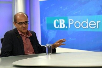 'Você precisa de liberdade de religião para poder ter liberdade de expressão e liberdade política', diz o vice-diretor do Instituto de Ciências Humanas (ICH) - (crédito: Marcelo Ferreira/CB/D.A Press) 'Você precisa de liberdade de religião para poder ter liberdade de expressão e liberdade política', diz o vice-diretor do Instituto de Ciências Humanas (ICH) - (crédito: Marcelo Ferreira/CB/D.A Press)