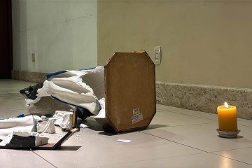 Para o padre Marcos Studart, a violência contra a imagem reforça a necessidade de buscar a paz, a justiça e o diálogo no país - (crédito: Paróquia Jesus Cristo Ressuscitado/Material cedido ao Correio) Para o padre Marcos Studart, a violência contra a imagem reforça a necessidade de buscar a paz, a justiça e o diálogo no país - (crédito: Paróquia Jesus Cristo Ressuscitado/Material cedido ao Correio)
