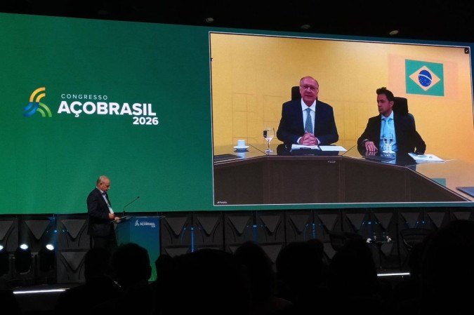 O vice-presidente Geraldo Alckmin ao lado do secretário Uallace Moreira, do Mdic, na abertura do Congresso Aço Brasil 2026. - (crédito: Raphael Pati/CB/D.A Press) O vice-presidente Geraldo Alckmin ao lado do secretário Uallace Moreira, do Mdic, na abertura do Congresso Aço Brasil 2026. - (crédito: Raphael Pati/CB/D.A Press)