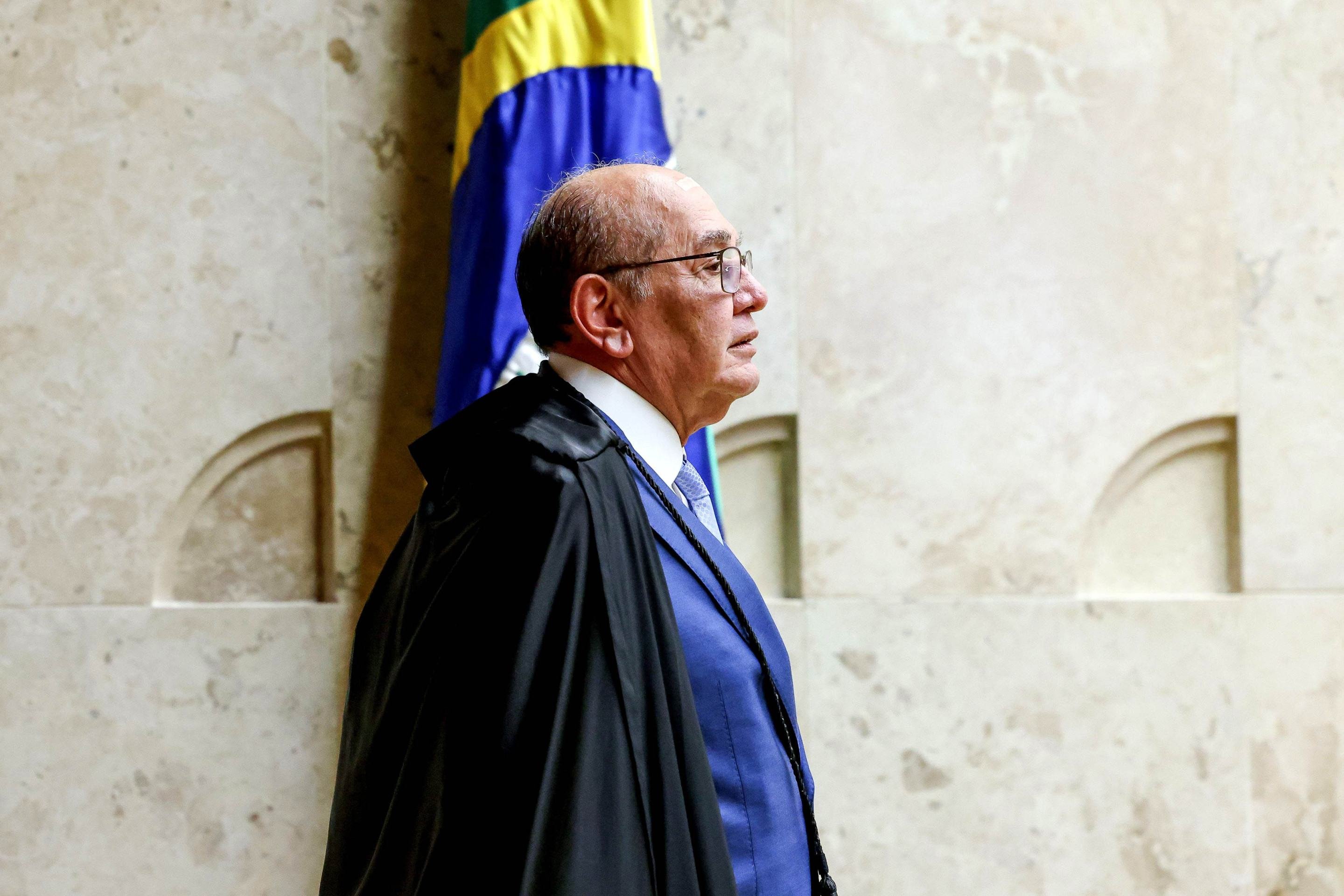 Gilmar mantém quebra de sigilos de ex-assessora de Flávio Bolsonaro