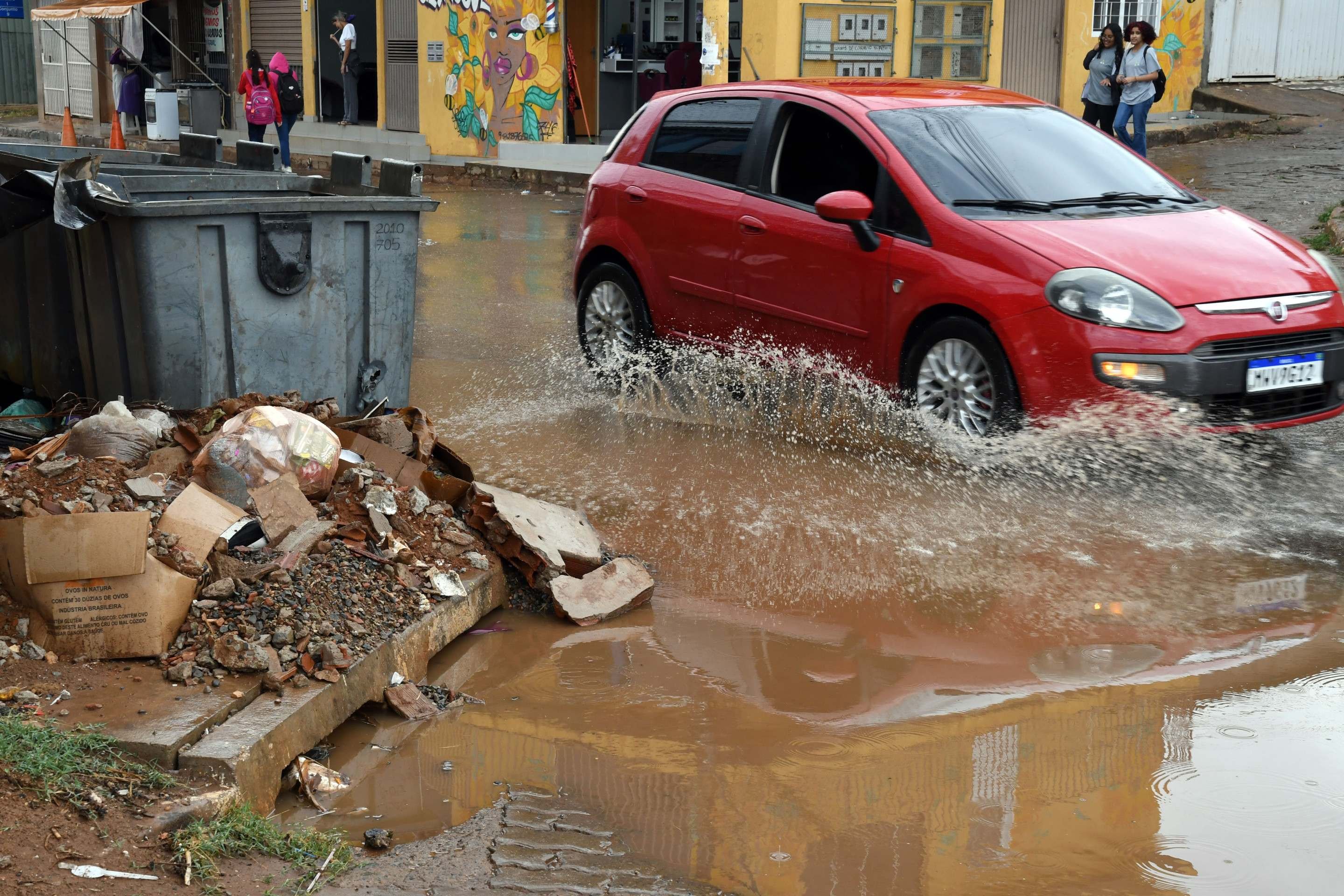 A Novacap intensificar&aacute; a&ccedil;&otilde;es no Itapo&atilde;, Parano&aacute; e na Estrutural (foto)