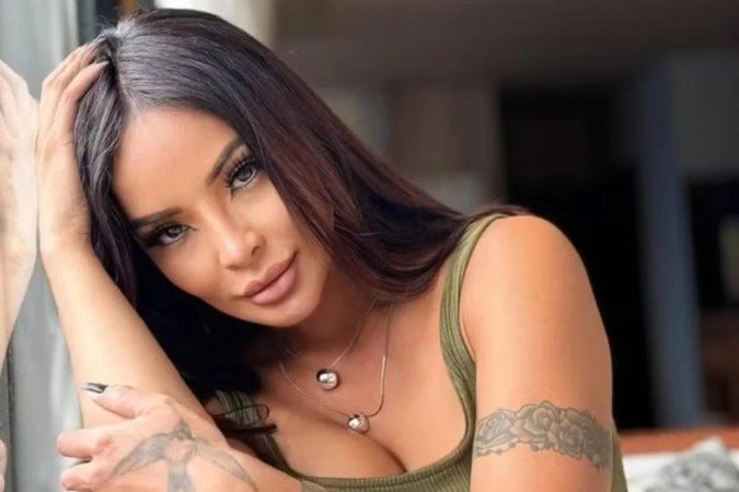 Carol Nakamura pode deixar o Salgueiro para ser musa da Portela - (crédito: TMJBrazil) Carol Nakamura pode deixar o Salgueiro para ser musa da Portela - (crédito: TMJBrazil)