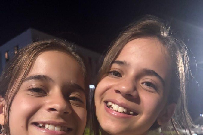 Laura (esquerda) e Helena têm personalidades bem diferentes atualmente