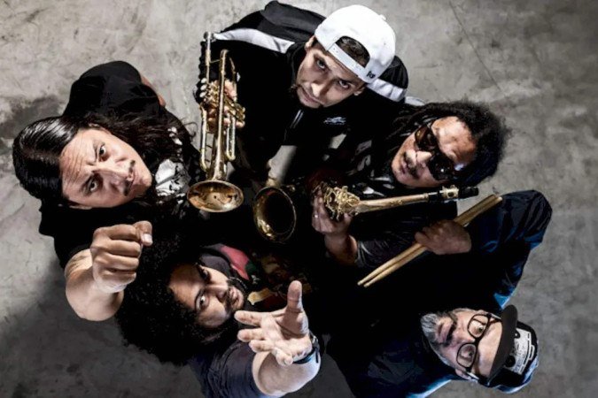Asfixia Social lança clipe de Baião de Dois e dá inicio à turnê internacional - (crédito: TMJBrazil) Asfixia Social lança clipe de Baião de Dois e dá inicio à turnê internacional - (crédito: TMJBrazil)