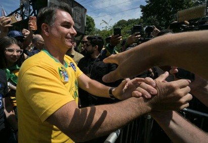 No primeiro turno, o candidato do PL recebeu mais de 56 milhões de votos -  (crédito:  AFP) -No primeiro turno, o candidato do PL recebeu mais de 56 milhões de votos -  (crédito:  AFP)