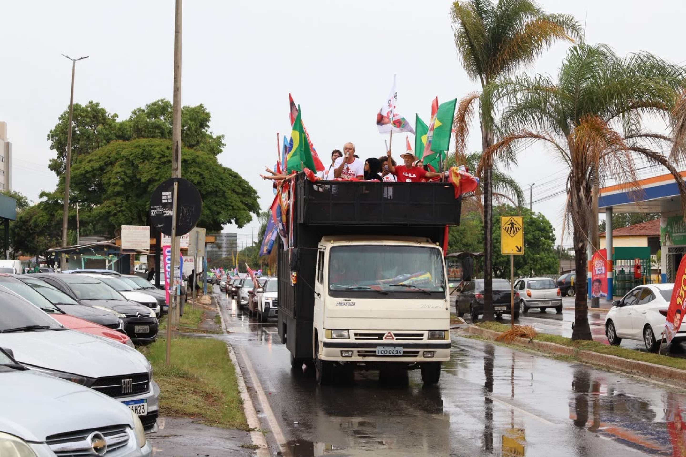 &Uacute;ltimo dia de campanha do candidato ao Governo do Distrito Federal, Leandro Grass (PT)