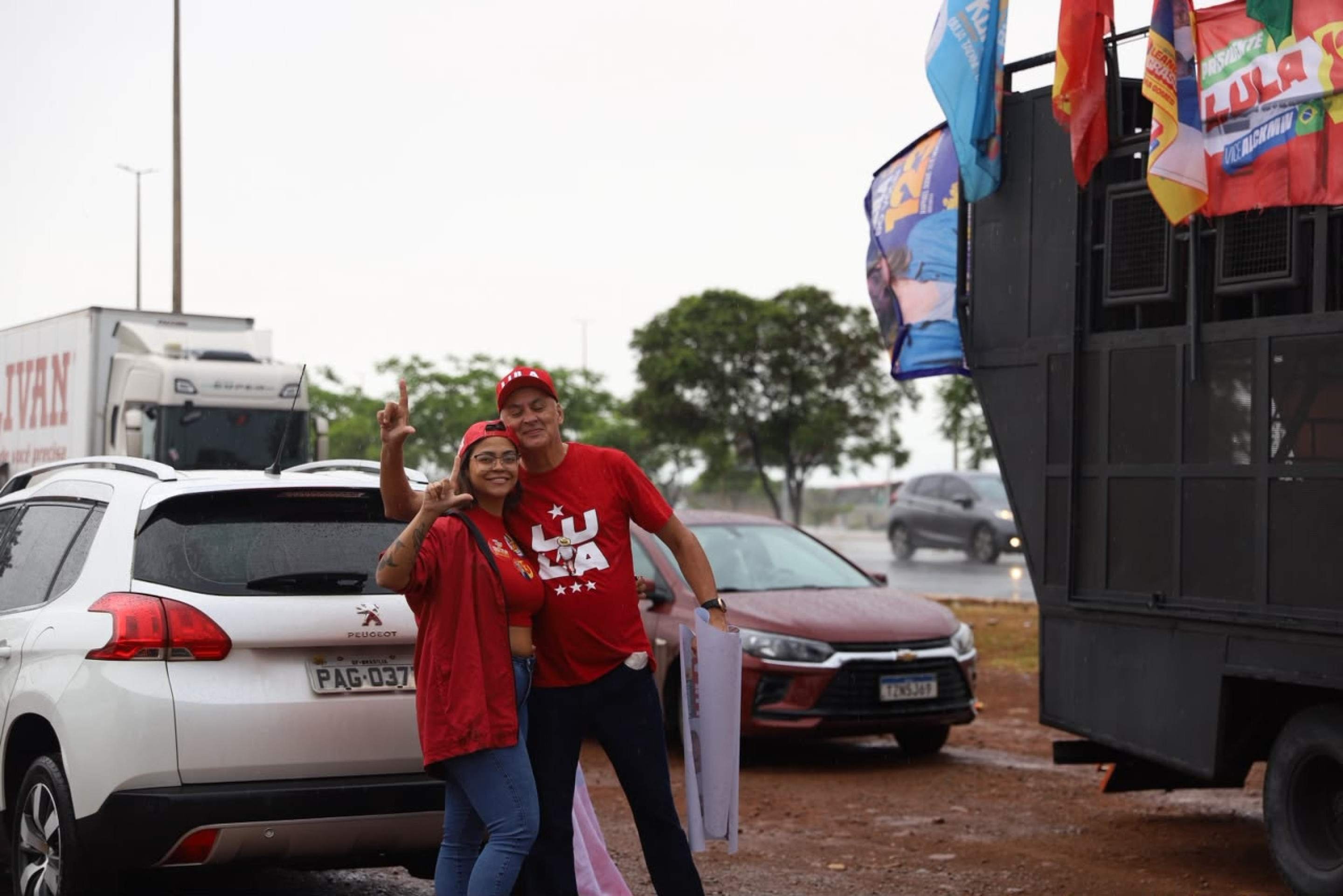 &Uacute;ltimo dia de campanha do candidato ao Governo do Distrito Federal, Leandro Grass (PT)