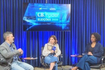  Na Central de Apuração, o cientista político Leonardo Barreto foi entrevistado por Sibele Montenegro e Carmen Souza sobre o pleito  -  (crédito:  Guilherme Felix/CB/D.A Press)