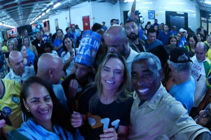 A candidata do PP e atual governadora teve 825.530 votos válidos, correspondentes a 49,93%. Faltaram apenas cerca de 1,2 mil votos para Celina Leão vencer no primeiro turno - (crédito: Ed Alves/CB/D.A Press) A candidata do PP e atual governadora teve 825.530 votos válidos, correspondentes a 49,93%. Faltaram apenas cerca de 1,2 mil votos para Celina Leão vencer no primeiro turno - (crédito: Ed Alves/CB/D.A Press)