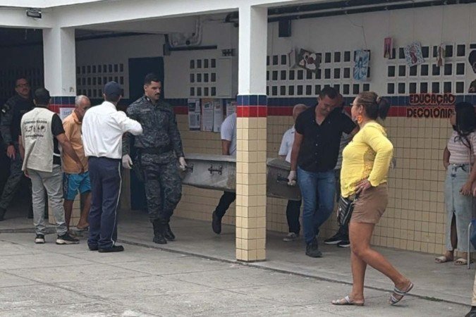 Ocorrência em Cupira (foto) mobilizou o Samu e a Polícia Militar, resultando na interrupção temporária da seção eleitoral e isolamento do local - (crédito: Reprodução) Ocorrência em Cupira (foto) mobilizou o Samu e a Polícia Militar, resultando na interrupção temporária da seção eleitoral e isolamento do local - (crédito: Reprodução)
