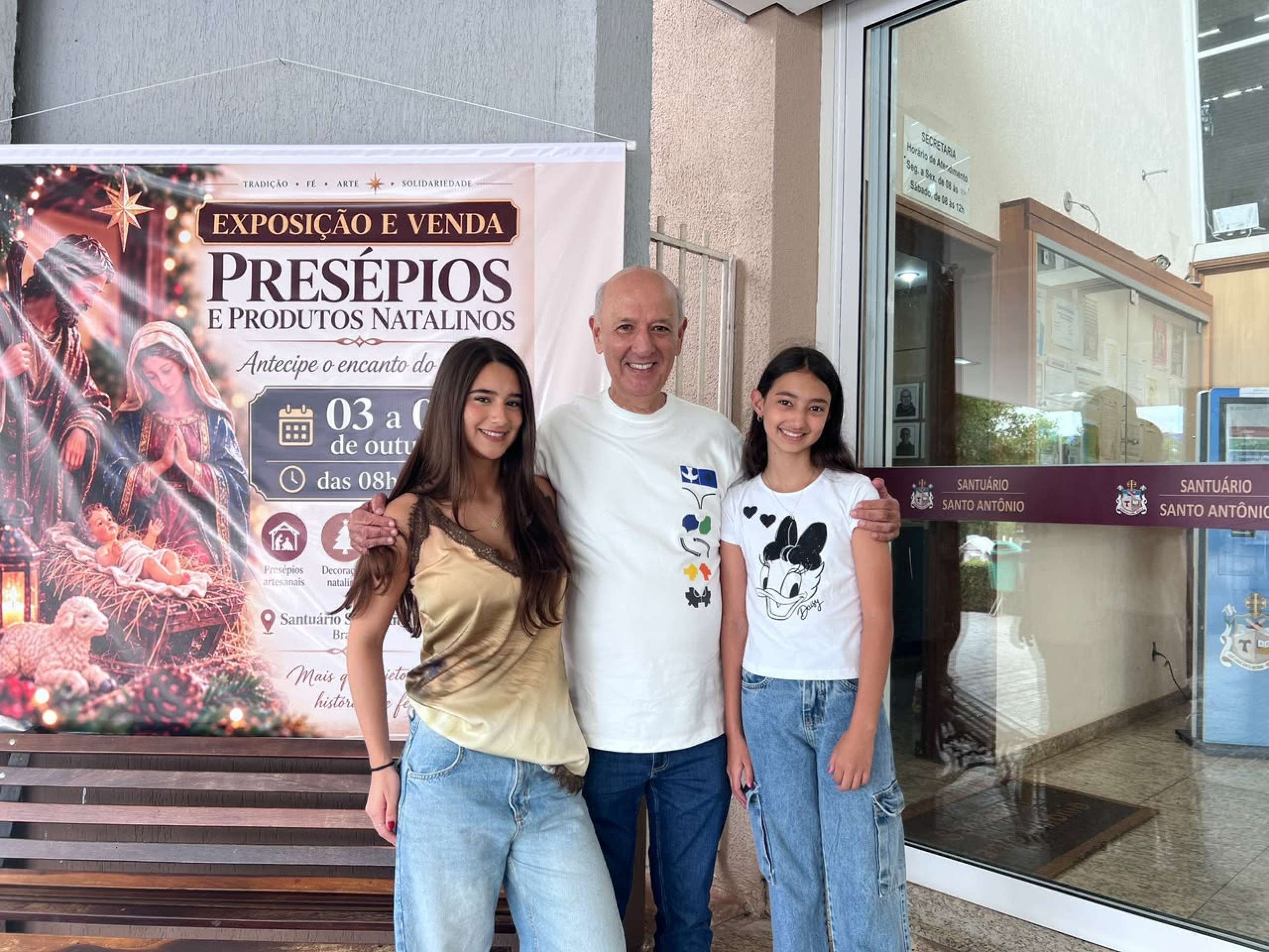 Arruda com as filhas, Maria Luisa e Maria Clara
