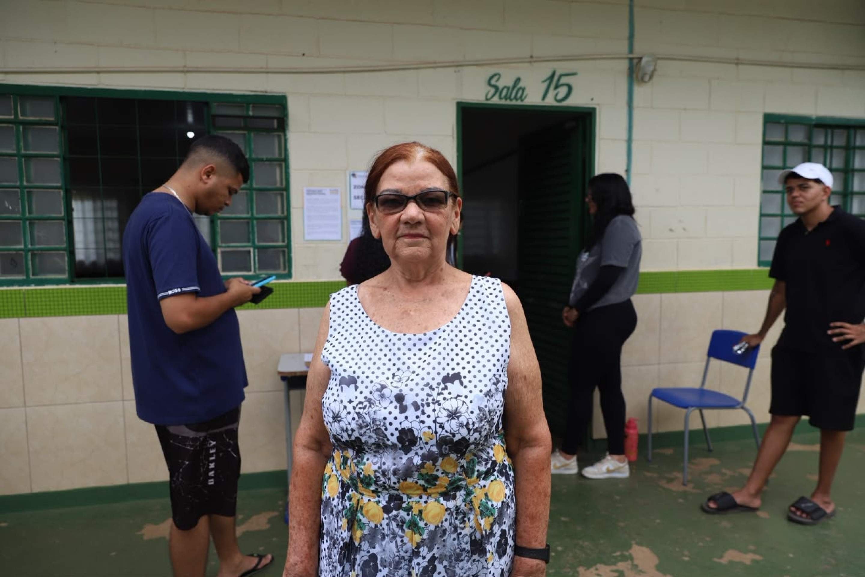 Nas urnas do Arapoanga, a esperança mede forças com o ceticismo