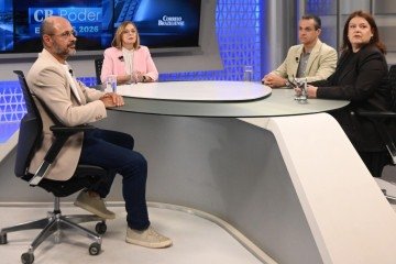 Alexandre Garcia, CEO da OPINIÃO Inteligência Política, e Carlos André Machado, diretor de negócios da OPINIÃO, são os entrevistados do CB.Poder Especial -  (crédito: ED ALVES/CB/D.A.Press)