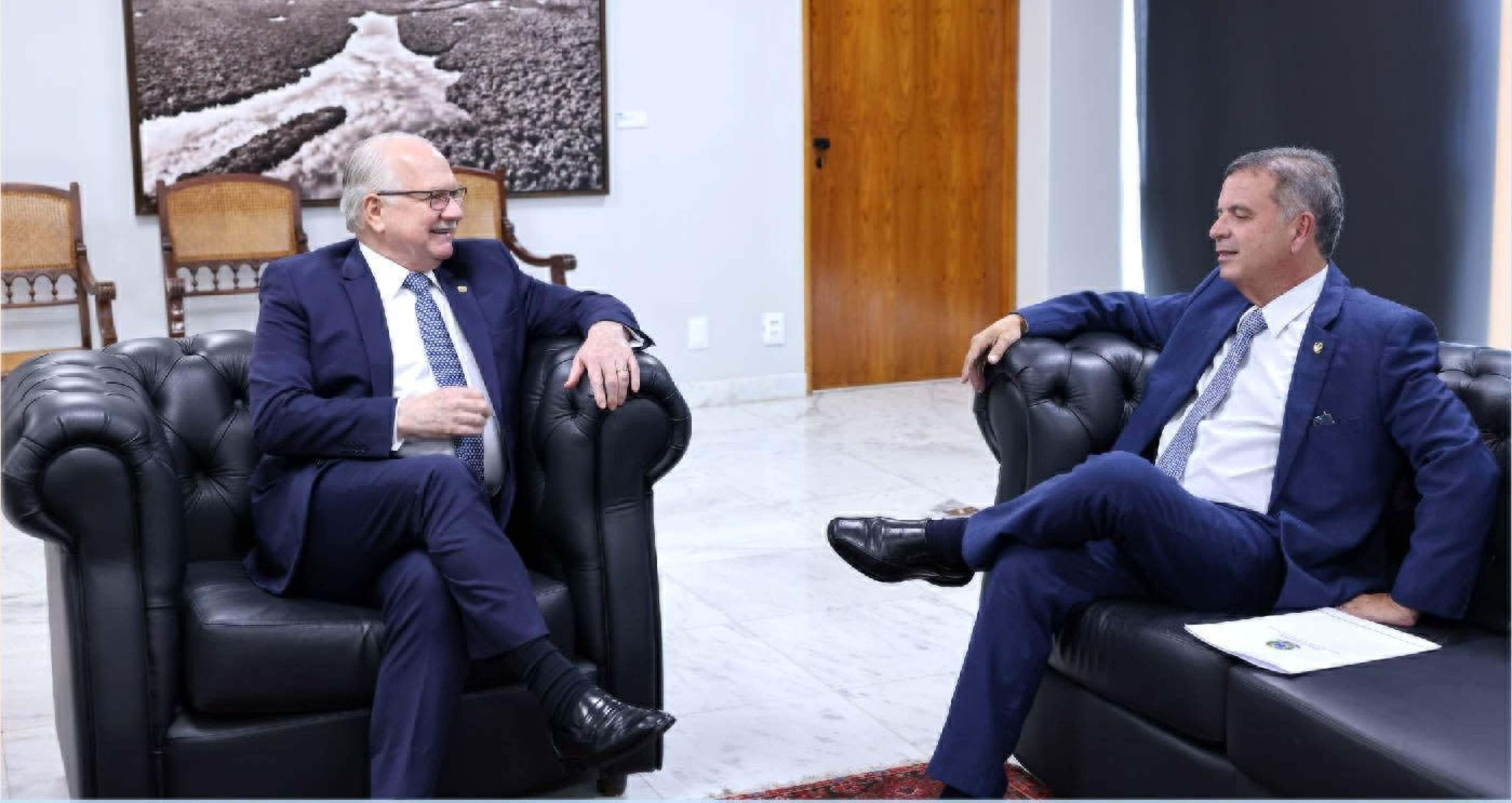 Rogério Marinho manda recado a Dino e Moraes após reunião no STF - Foto