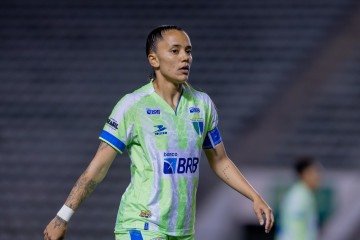 Esther comanda a defesa das 'Minas', atuais campeãs do Candangão Feminino e promovidas neste ano à primeira divisão do Brasileirão -  (crédito: Patricy Albuquerque)