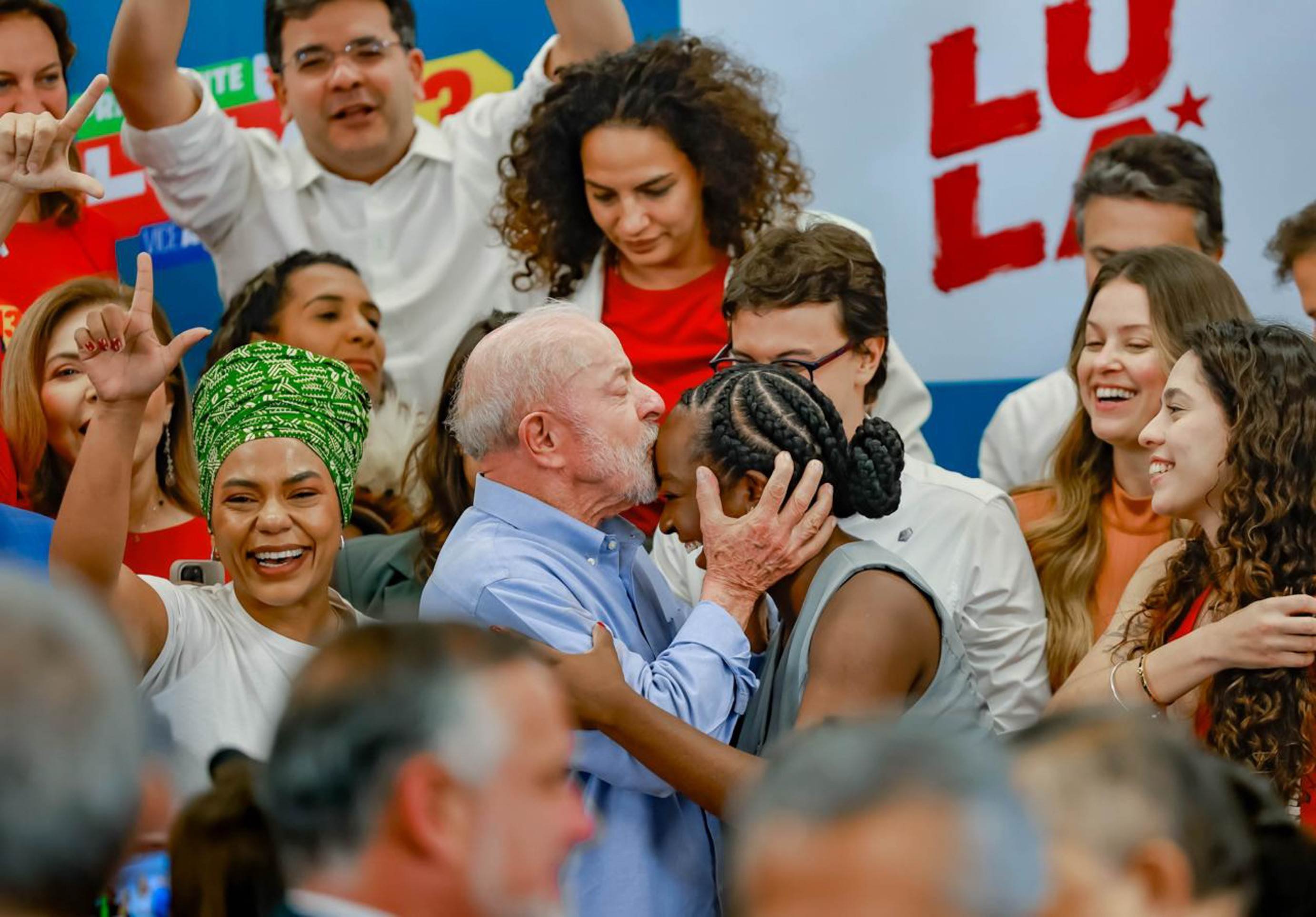 Lula com influenciadores -  (crédito: Ricardo Stuckert)