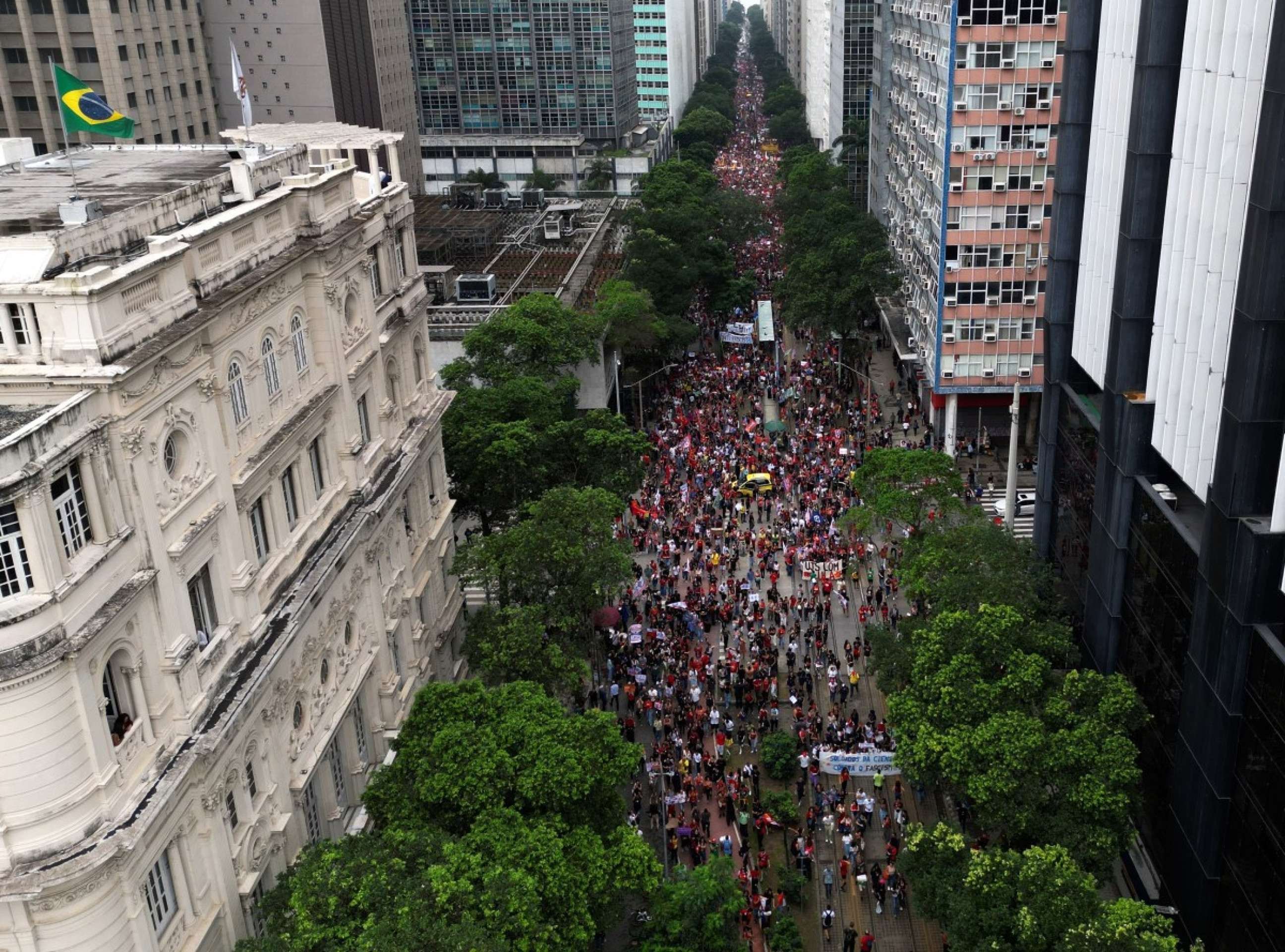 Manifesta&ccedil;&atilde;o a favor de Lula no Rio de Janeiro nesta quarta-feira (7/10)