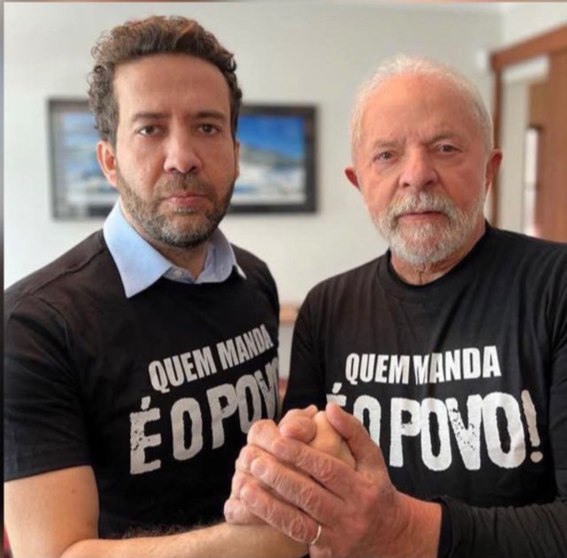 Canal de Janones no WhatsApp supera 2 milhões em mobilização por Lula