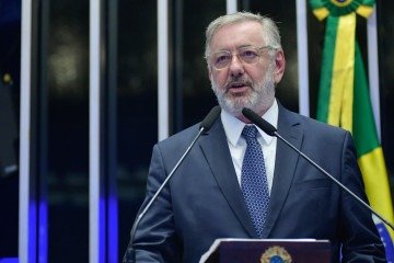 Ministro M&aacute;rcio Elias Rosa detalha o avan&ccedil;o das negocia&ccedil;&otilde;es de tarifas com os EUA e refor&ccedil;a a postura brasileira por reciprocidade -  (crédito: Geraldo Magela/Ag&ecirc;ncia Senado)