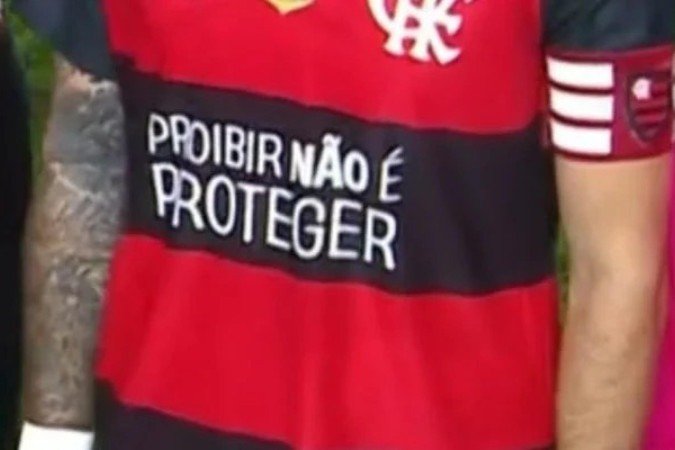 Flamengo entrou com ação no STF pedindo a suspensão do veto às bets e aguarda o parecer do ministro Fux - (crédito: Foto: Reprodução) Flamengo entrou com ação no STF pedindo a suspensão do veto às bets e aguarda o parecer do ministro Fux - (crédito: Foto: Reprodução)
