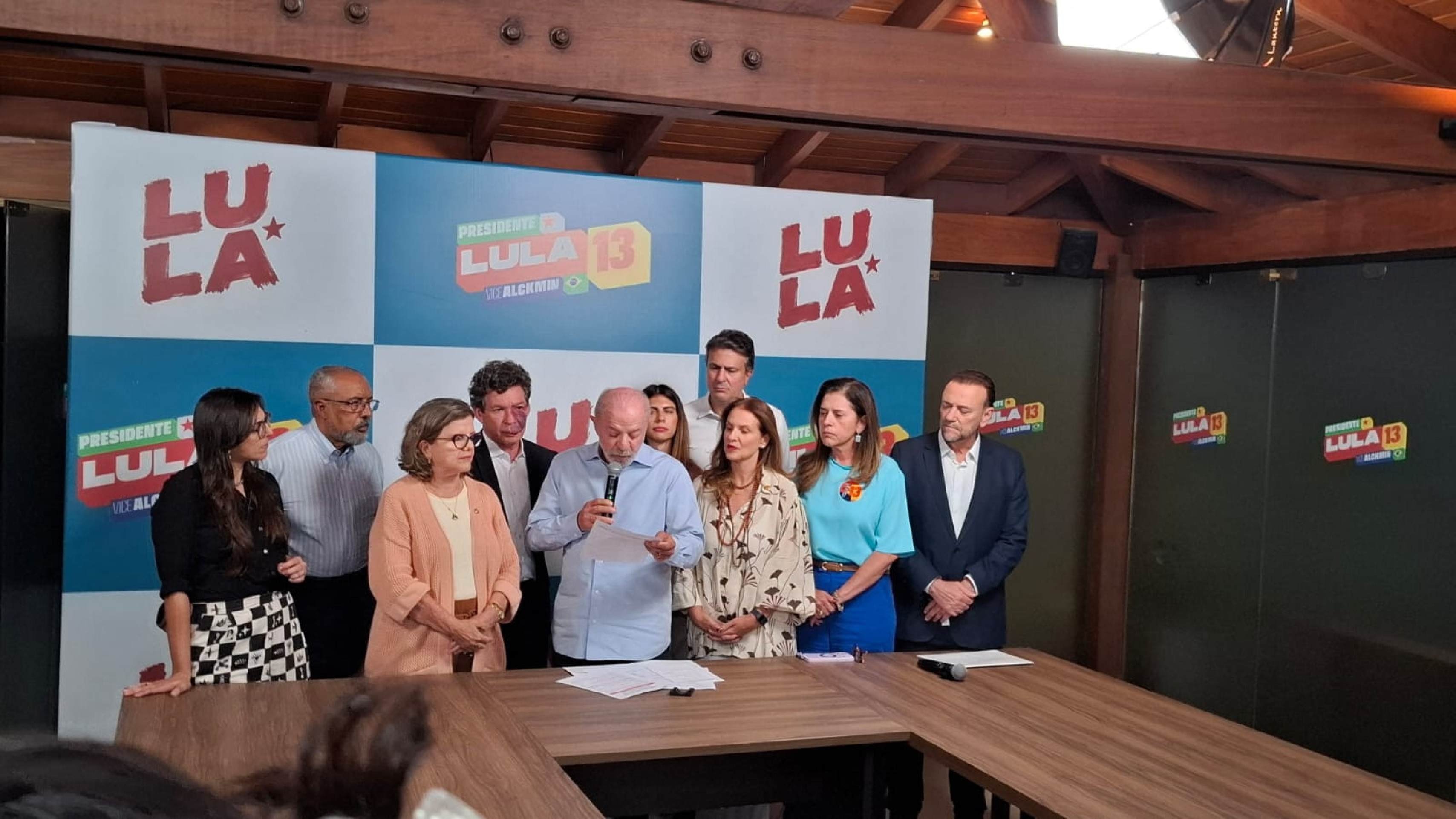 Lula conta com Motta mesmo após Republicanos apoiar Flávio