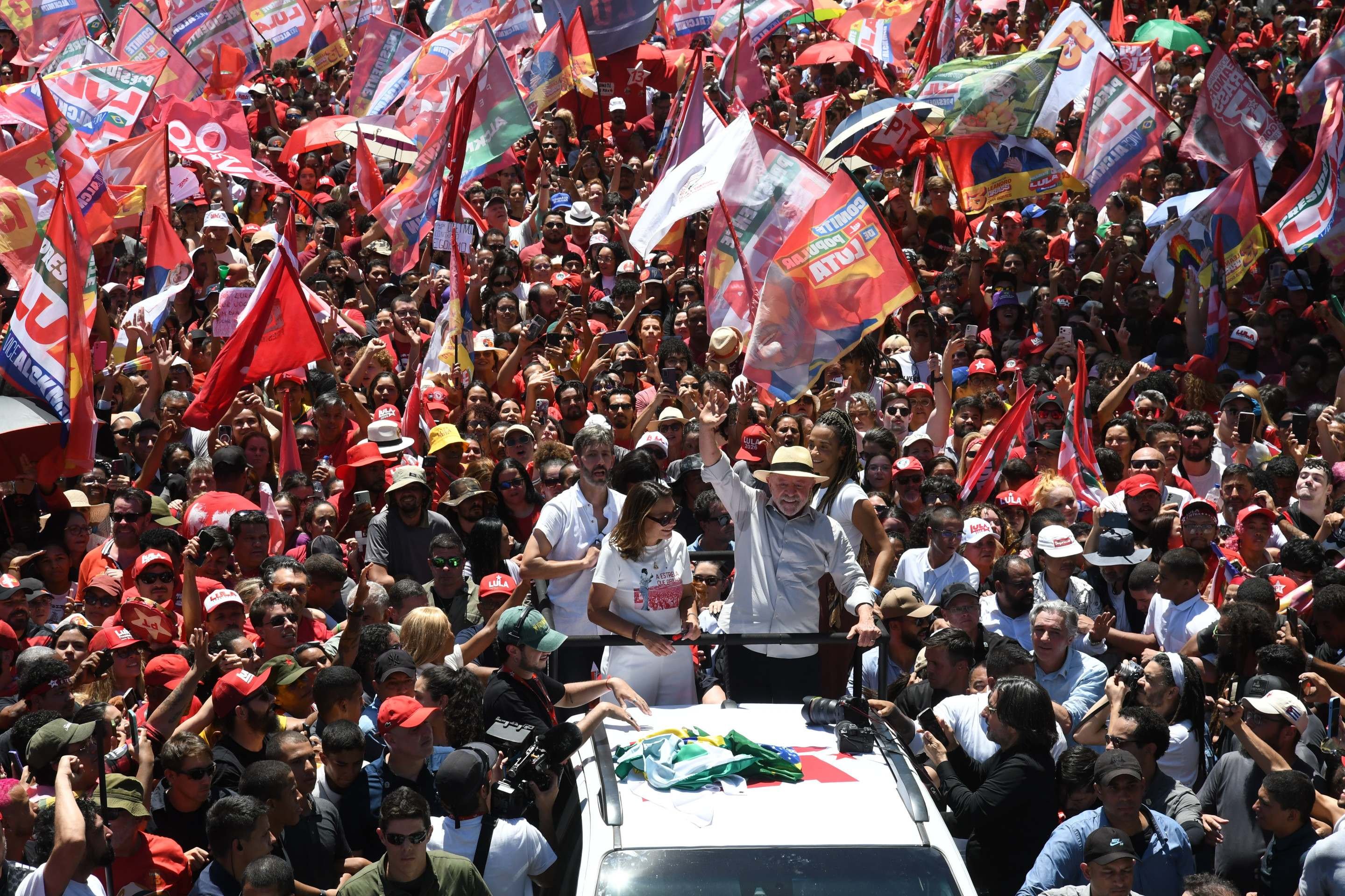 Lula na Ceilândia: "Vamos ganhar as eleições"