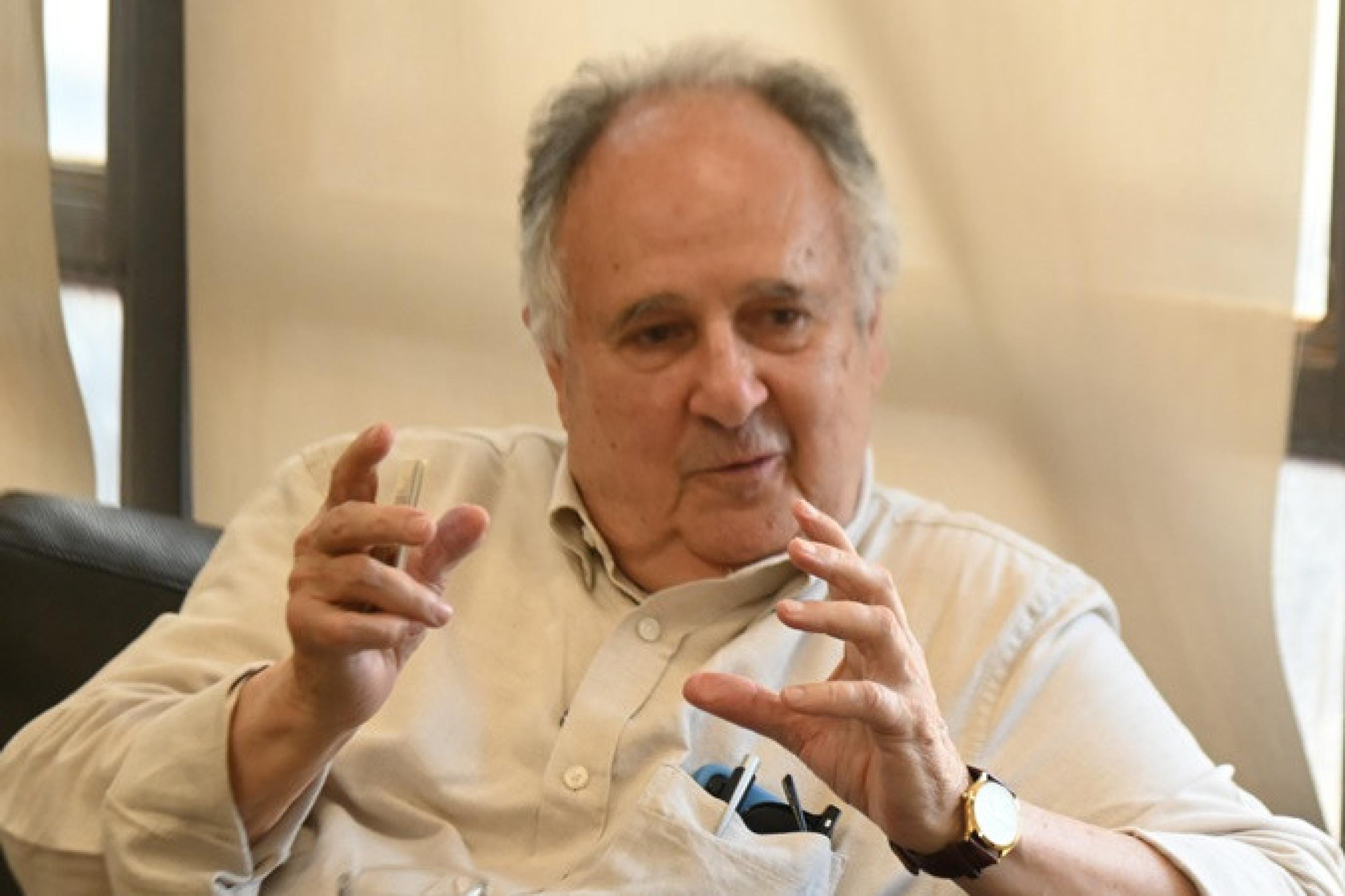 Entrevista com Cristovam Buarque