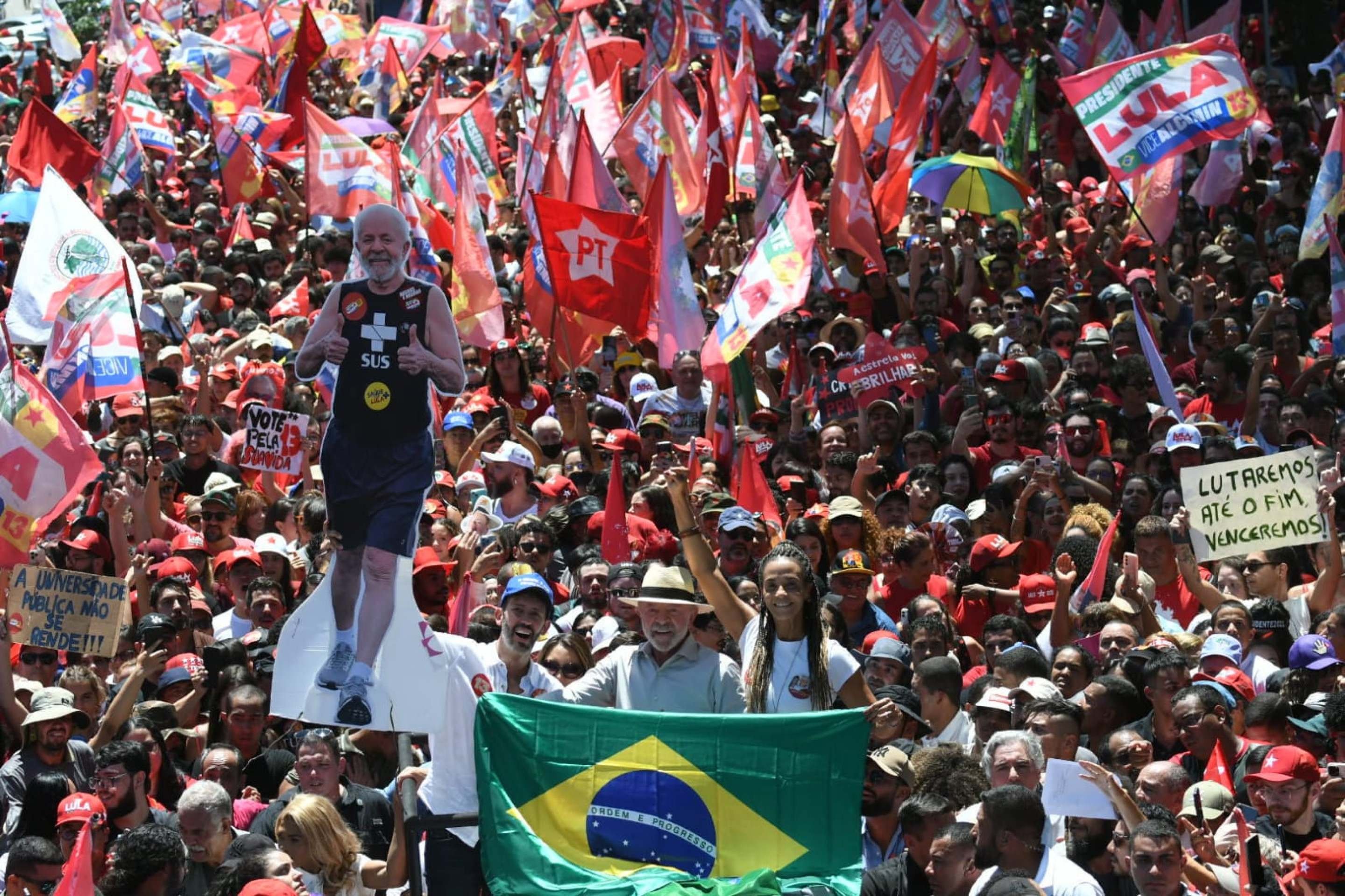 Lula e Leandro Grass participam de ato em Ceil&acirc;ndia