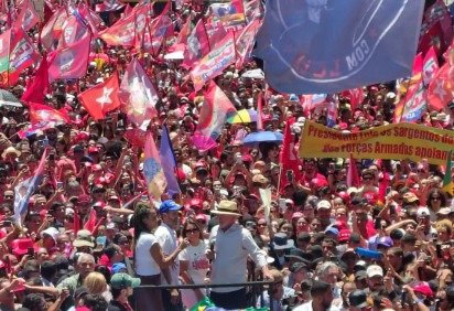 Lula e Grass em ato de campanha em Ceil&acirc;ndia -  (crédito: Marcelo Ferreira/CB/DA Press) -Lula e Grass em ato de campanha em Ceil&acirc;ndia -  (crédito: Marcelo Ferreira/CB/DA Press)