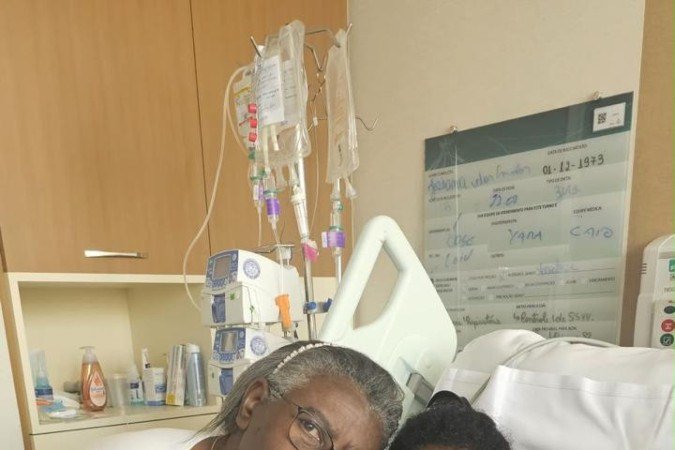 Aos 52 anos, a empresária e corretora de imóveis Josiana dos Santos foi submetida a um transplante simultâneo de fígado e de rim no Hospital Brasília