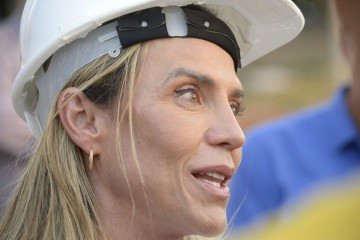  10/10/2026. Matheus Oliveira/Especial CB - Governadora Celina Leão, visita a construção do Hospital de Brazlândia -  (crédito:  Matheus Oliveira/Especial CB)