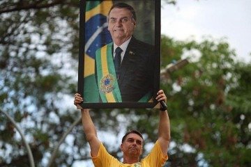 Como Jair Bolsonaro quase conseguiu em 2022 a virada que Lula almeja no 2º turno - (crédito: Heuler Andrey/Getty Images) Como Jair Bolsonaro quase conseguiu em 2022 a virada que Lula almeja no 2º turno - (crédito: Heuler Andrey/Getty Images)