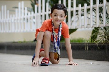 Heitor, de 6 anos, participa de sua quarta corrida -  (crédito:  Matheus Oliveira/Especial CB)