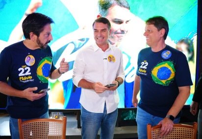 Ao todo, 17 dos 27 diretórios estaduais da sigla aderiram à candidatura de Flávio, consolidando uma maioria favorável ao senador -  (crédito:  Vittor Sales/Divulga&ccedil;&atilde;o) -Ao todo, 17 dos 27 diretórios estaduais da sigla aderiram à candidatura de Flávio, consolidando uma maioria favorável ao senador -  (crédito:  Vittor Sales/Divulga&ccedil;&atilde;o)