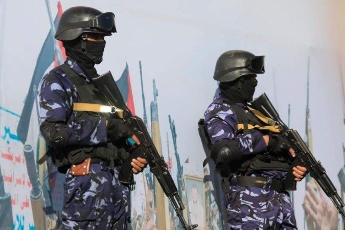 Como ataque a aeroporto na Arábia Saudita eleva tensão em um Oriente Médio já explosivo - (crédito: BBC Geral) Como ataque a aeroporto na Arábia Saudita eleva tensão em um Oriente Médio já explosivo - (crédito: BBC Geral)