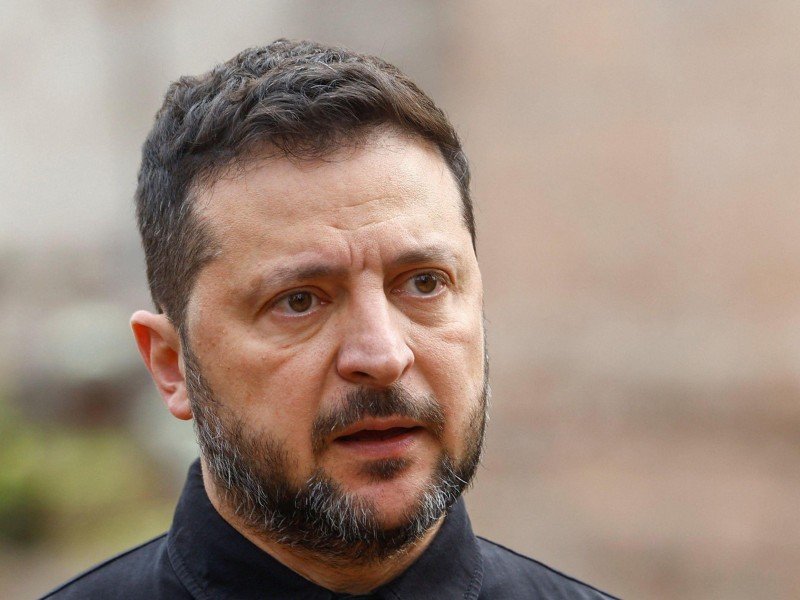 'Chegou a hora da Ucrânia ter um novo presidente', diz Trump após Zelensky condenar acordo sobre diesel -  (crédito: BBC Geral)
