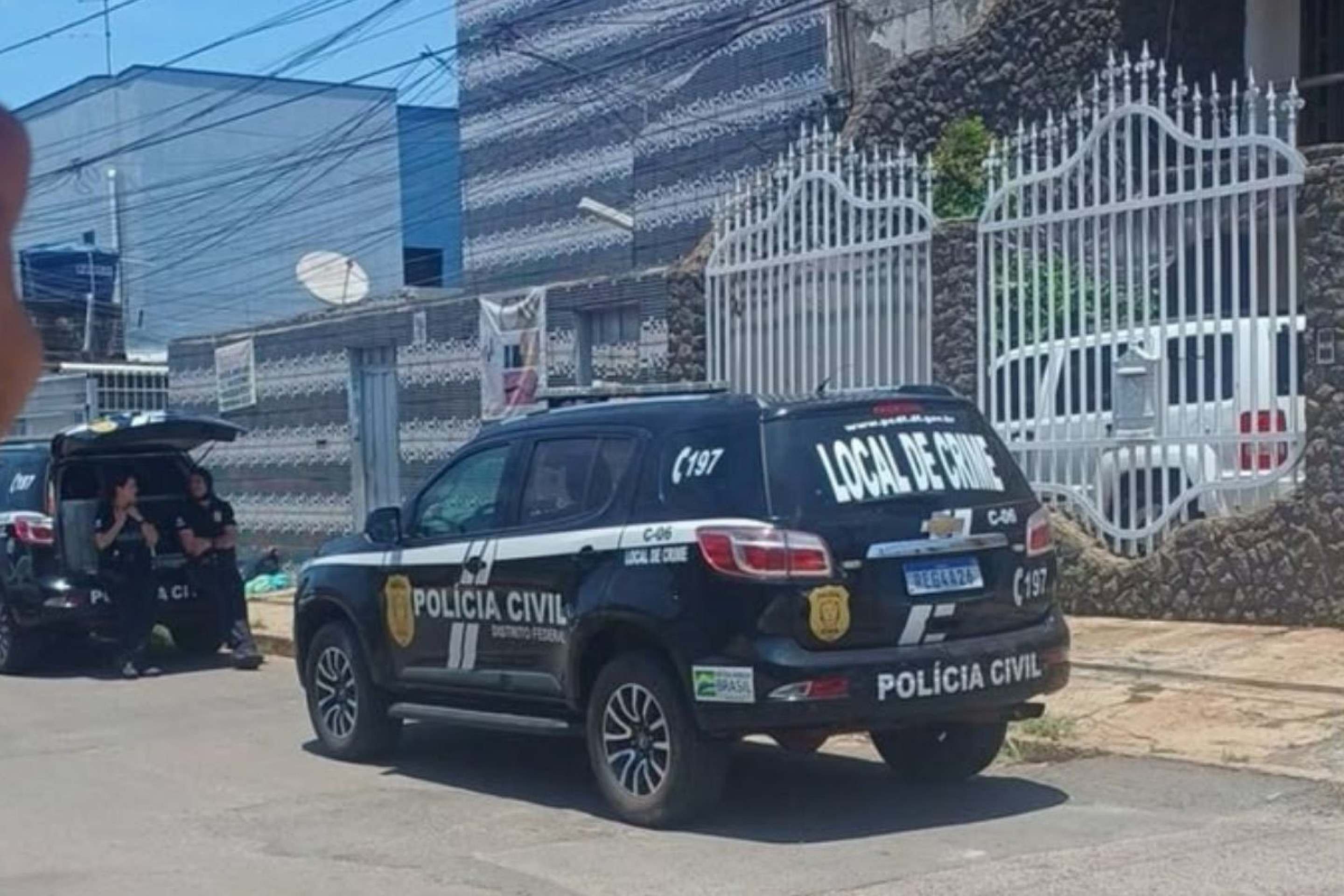 Duas pessoas são encontradas mortas dentro de casa em Ceilândia 