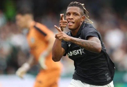 Danilo se sobressai em um Botafogo muito limitado  -  (crédito: Vitor Silva/Botafogo  ) -Danilo se sobressai em um Botafogo muito limitado  -  (crédito: Vitor Silva/Botafogo  )