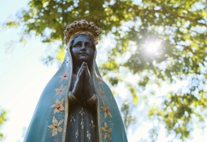 Anualmente, cerca de 12 milhões de romeiros visitam o Santuário Nacional Nossa Senhora da Conceição Aparecida, no município de Aparecida (SP) -  (crédito: Getty Images) -Anualmente, cerca de 12 milhões de romeiros visitam o Santuário Nacional Nossa Senhora da Conceição Aparecida, no município de Aparecida (SP) -  (crédito: Getty Images)